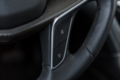 2017 Cadillac XT5 Platinum Interior 018 steering wheel buttons