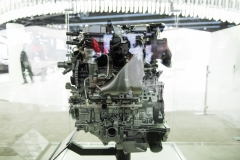 Cadillac 4.2L Twin Turbo V8 DOHC LTA Engine - 2018 New York Auto Show Live 003