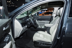 2019 Cadillac XT4 Premium Luxury interior - 2018 New York Auto Show live 001