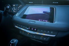 2019-Cadillac-XT4-Sport-Interior-First-Row-026-center-stack-and-screen-CS-Garage