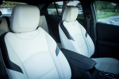 2019-Cadillac-XT4-Sport-Interior-First-Row-047-seats-CS-Garage