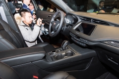 2019 Cadillac XT4 interior live reveal 006