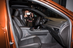 2019 Cadillac XT4 interior live reveal 007