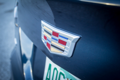 Cadillac-Logo-on-2019-Cadillac-XT4-Sport-018-liftgate-CS-Garage