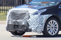 2019 Cadillac XT5 Spy Pictures - April 2018 - exterior 014