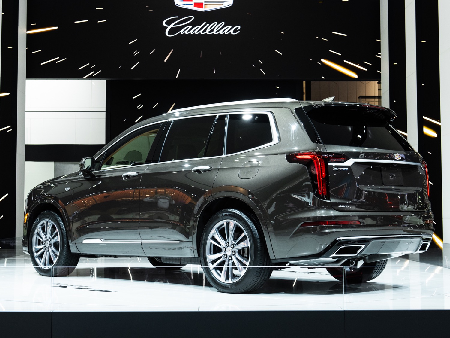 Here's When The 2024 Cadillac XT6 Will Begin Production