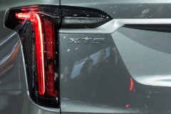 2020 Cadillac XT6 Sport - Exterior - 2019 NAIAS - Live 033 taillight and XT6 badge