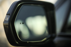 2020-Cadillac-XT6-in-Dubai-Exterior-Stellar-Black-Metallic-007-side-mirror-with-blind-spot-indicator