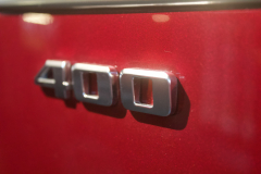 400-Badge-Logo-on-2020-Cadillac-XT6-Sport-in-Red-Horizon-Tintcoat-2020-XT6-First-Drive-Lobby-002