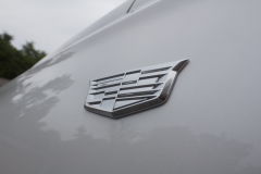 Cadillac-Logo-on-Fender-of-2020-Cadillac-XT6-004-XT6-Drive