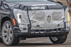 2024-Cadillac-Escalade-ESV-Sport-Refresh-Prototype-Spy-Shots-March-2023-Exterior-006
