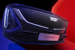 2024-Cadillac-Lyriq-Sport-AWD-Mexico-Press-Photos-Exterior-005-front-front-fascia-LED-grille