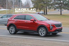 2024-Cadillac-XT4-Luxury-Radiant-Red-Tintcoat-GNT-First-Real-World-Photos-China-Spec-March-2023-Exterior-004