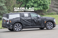 2025-Cadillac-Escalade-IQ-Escalade-Electric-EV-Prototype-Spy-Shots-May-2023-Exterior-002