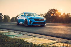 2022-Cadillac-CT5-V-Blackwing-Electric-Blue-Track-Press-Pictures-Exterior-007-front-three-quarters