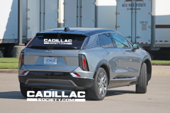 2025-Cadillac-Optiq-Premium-Luxury-Silver-Metallic-GXD-Real-World-Photos-Exterior-006