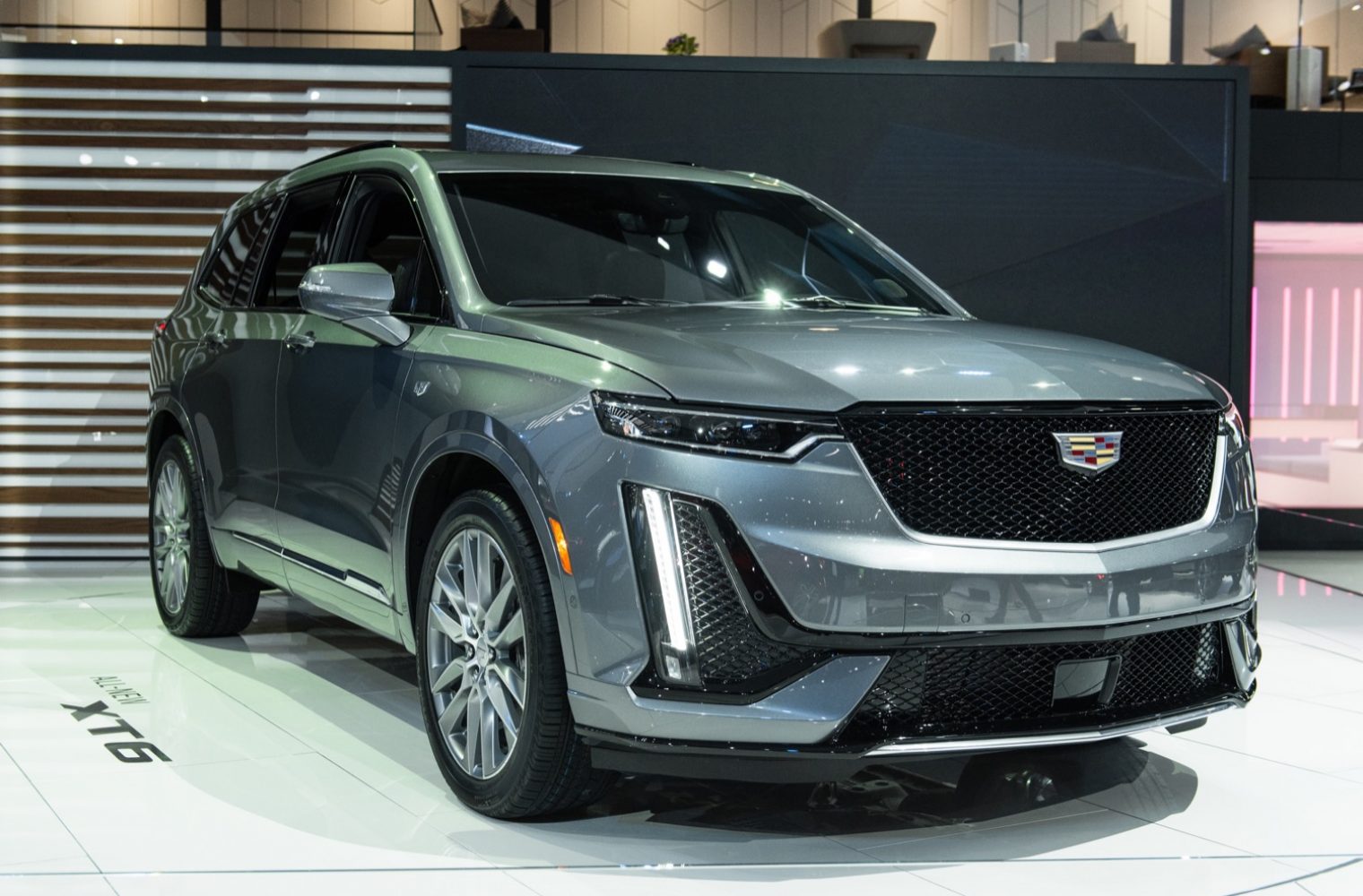 2020 Cadillac XT6 To Seat Seven Passengers Standard