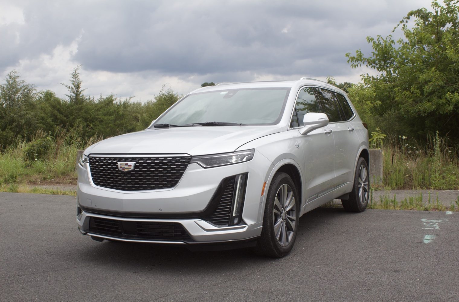 Cadillac xt6 размеры габаритные