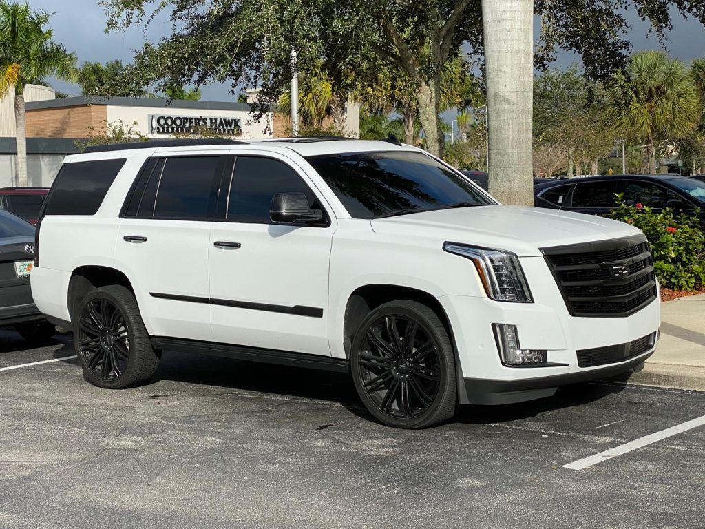 custom cadillac escalade looks like precursor to 2021