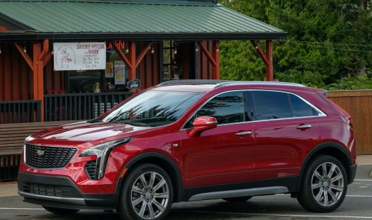 Cadillac XT4 Incentive Offers $4,000 Off In January 2021