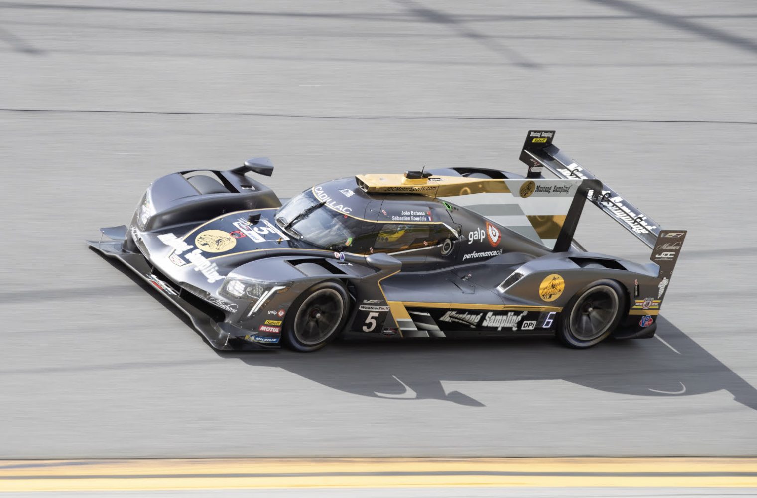 Cadillac dpi v r