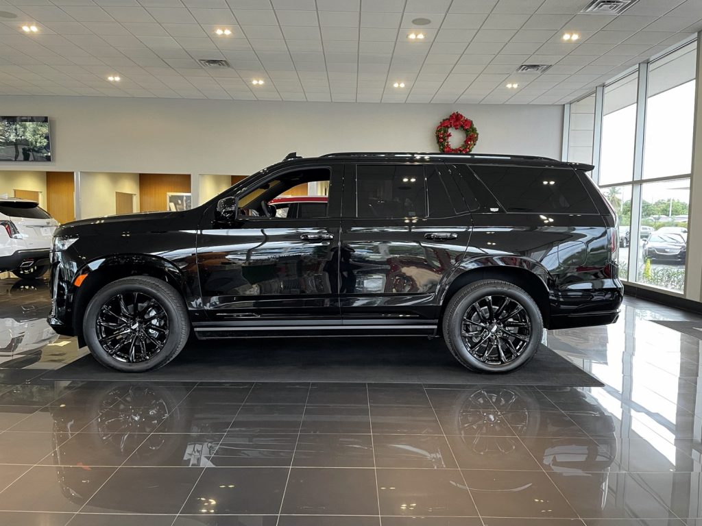 New 2023 Cadillac Escalade Premium Luxury SUV in Naperville #23187