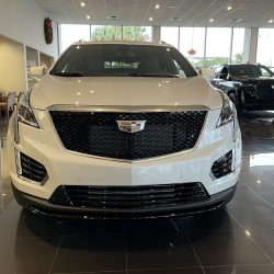 2021 Cadillac XT5 Sport Looks Slick With Optional Black Wheels: Photos