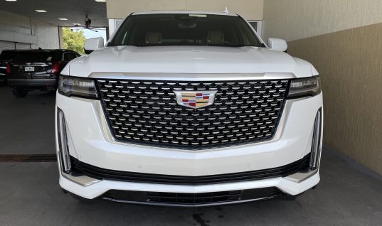 Today Is Your Last Chance To Order A Cadillac Escalade Diesel