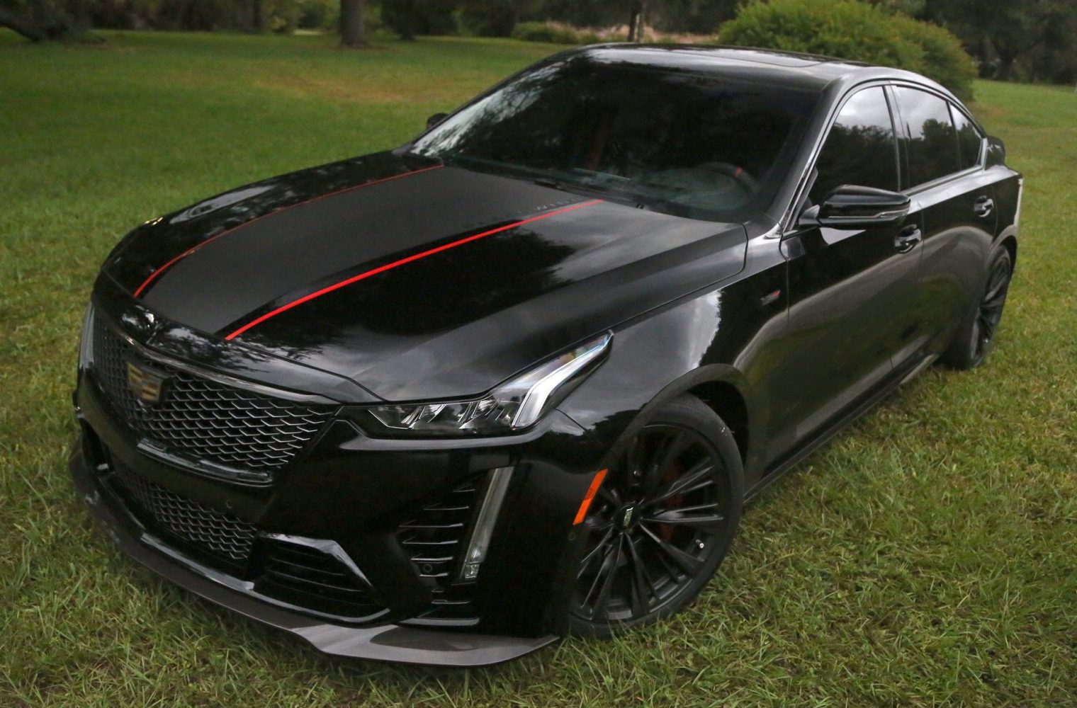 2022 Cadillac CT5-V Blackwing Looks Sharp With Custom Stripes