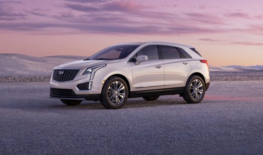 Recall Issued For Improperly Secured Windshield In Cadillac XT5, XT6