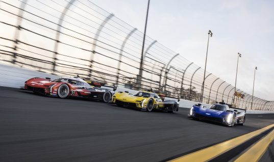 Cadillac Racing To Field Three Entries In 2023 24 Hours Of Le Mans