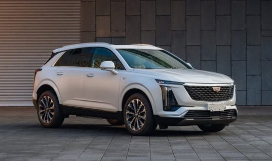 Next-Gen Cadillac XT5 Interior Design Leaked In China