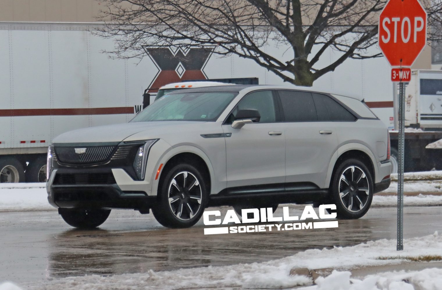 2025 Cadillac Escalade IQ In Flare Metallic Paint On The Road Photos