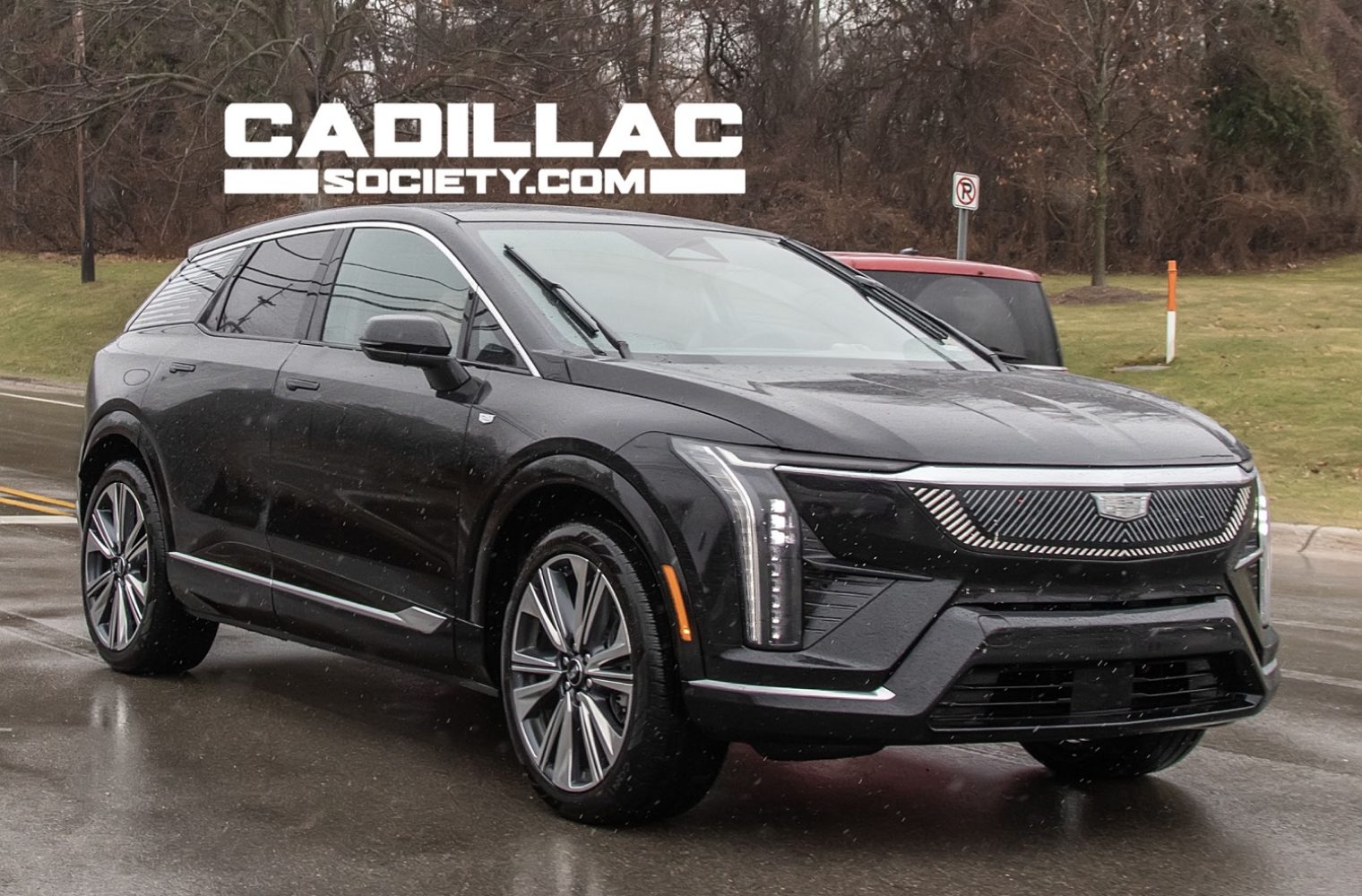 2025 Cadillac Optiq In Black Live Photo Gallery