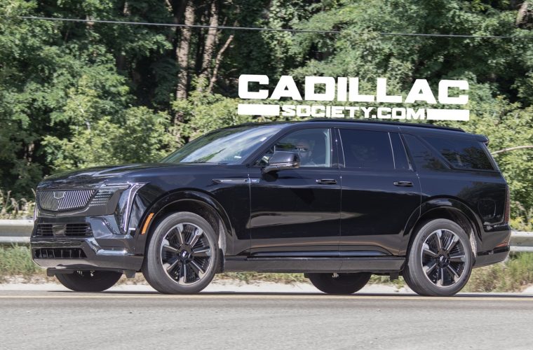 Cadillac Escalade IQL Sport Spied Undisguised: Photos