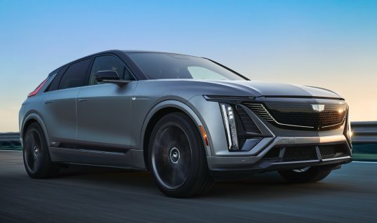 Cadillac Announces 2026 Cadillac Lyriq-V: Video