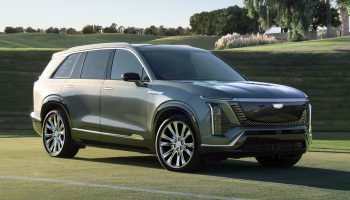 2026 Cadillac Vistiq Revealed With Three Rows, 615 Horses, 300 Mile Range