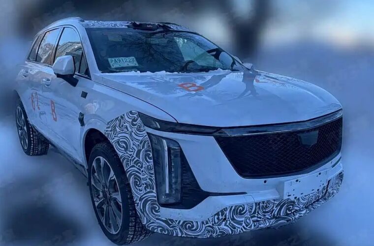 Spy Shots Show Cadillac XT5 PHEV For The First Time